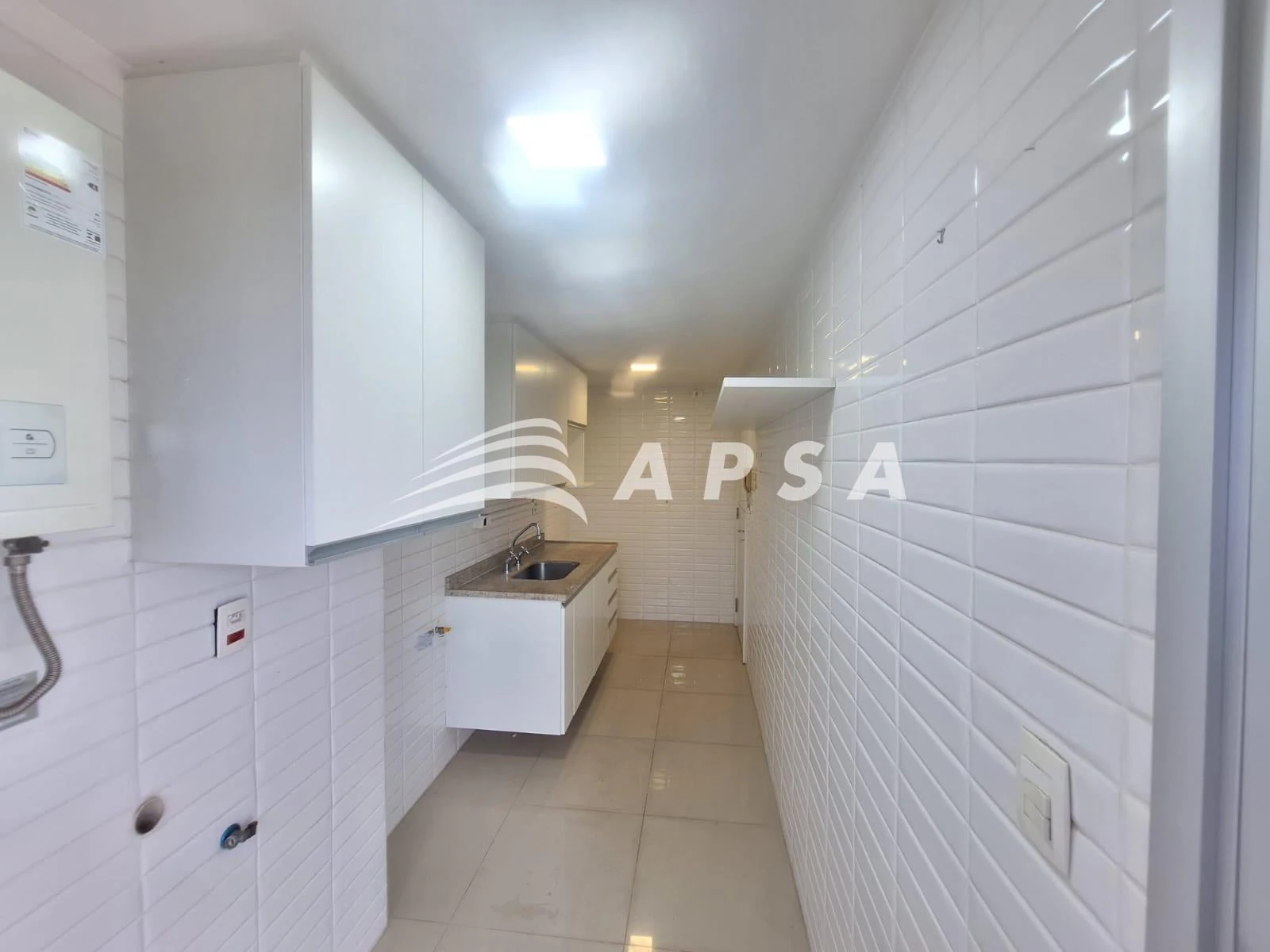 90 m² unfurnished apartment with 3 bedrooms and 2 parking — photo 12