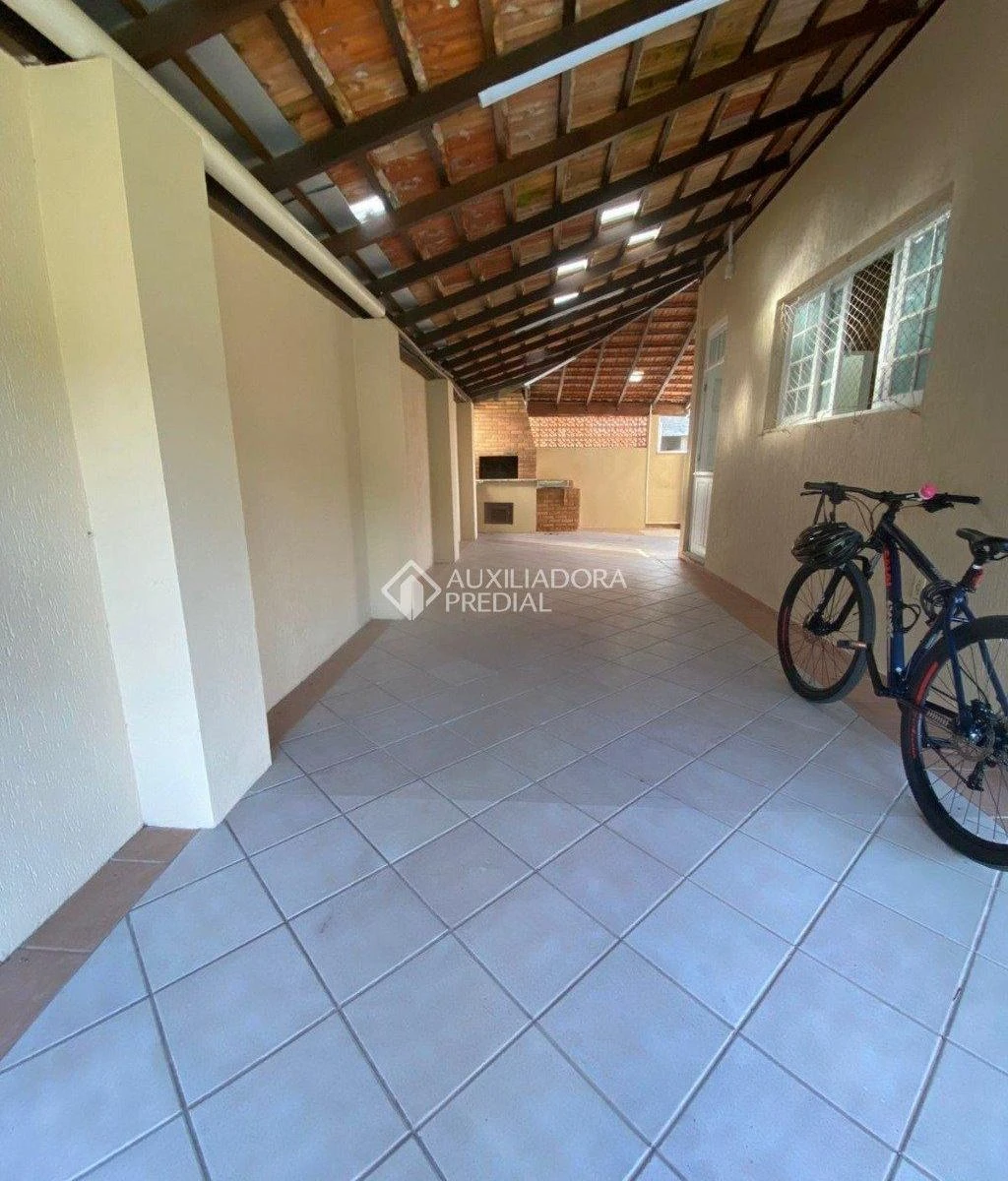 Casa de 4 dormitorios con balcón gourmet en Florianópolis — photo 4