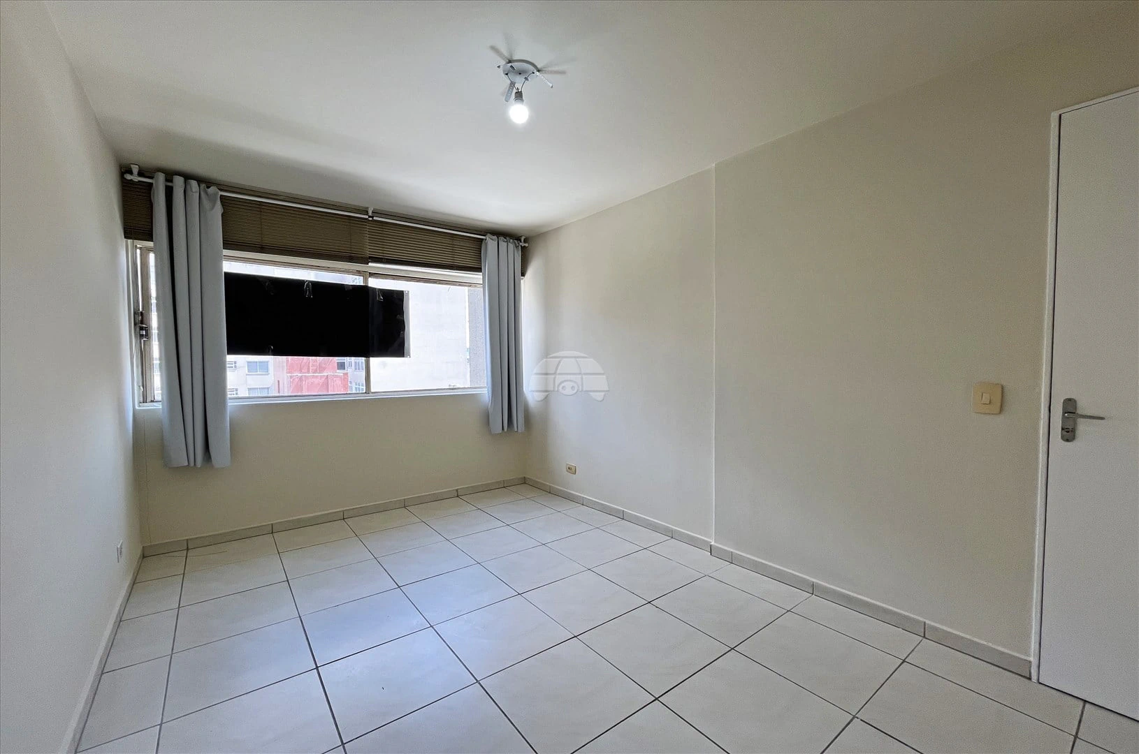 2-bedroom, 65 m² apartment in Curitiba — photo 9