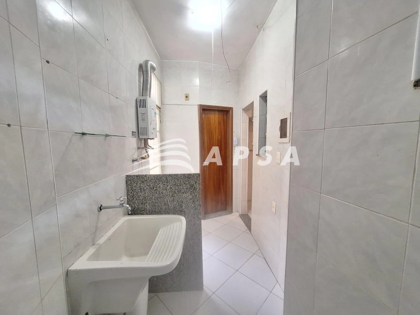 Деревянный пол или ламинат и 2 спальни: квартира 92 м² — photo 7