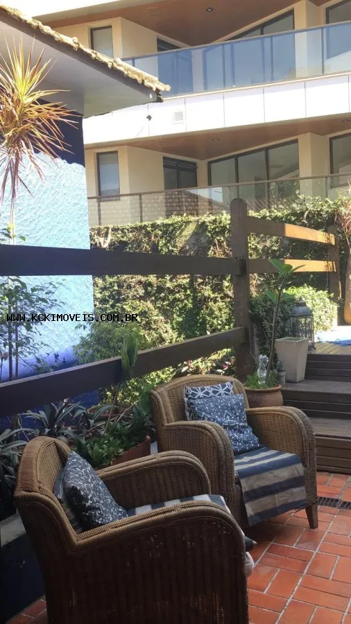 Casa de 260 m² com 6 quartos e churrasqueira privativa — photo 3