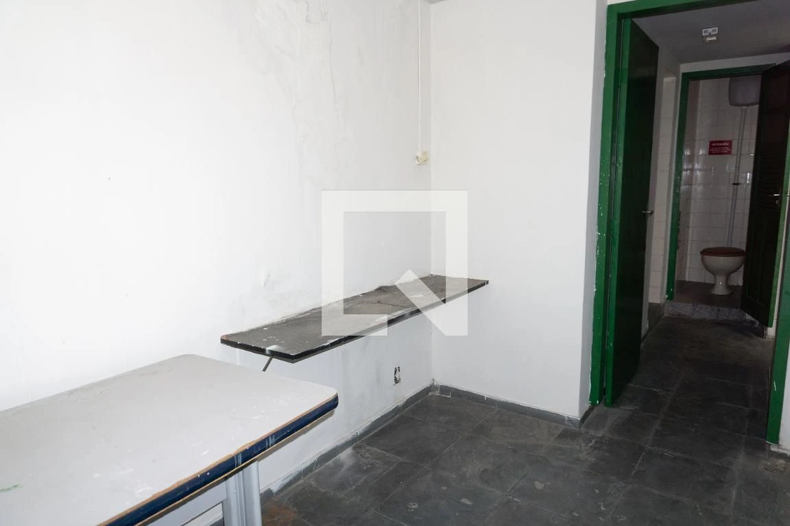 Rental house with 5 bedrooms and a closed kitchen room — photo 65