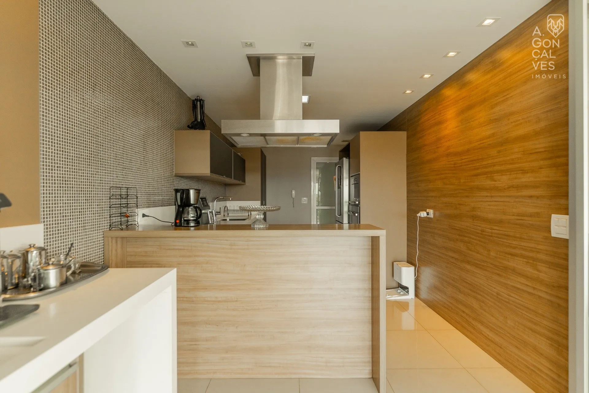Apartamento de 3 suítes com 228 m² e 3 vagas — photo 10