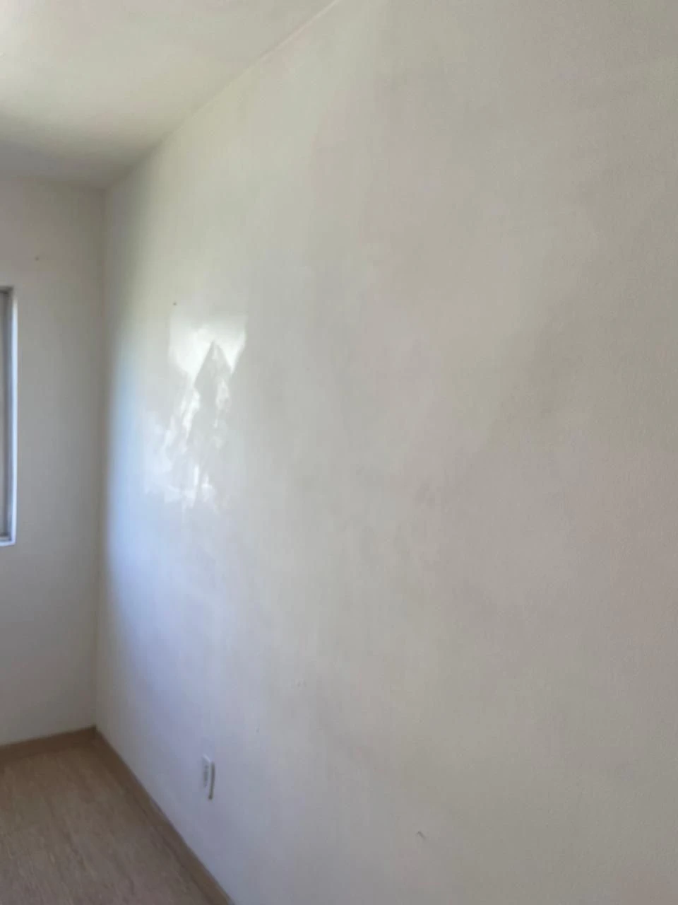 Unfurnished 2-bedroom apartment with a separate kitchen — photo 27