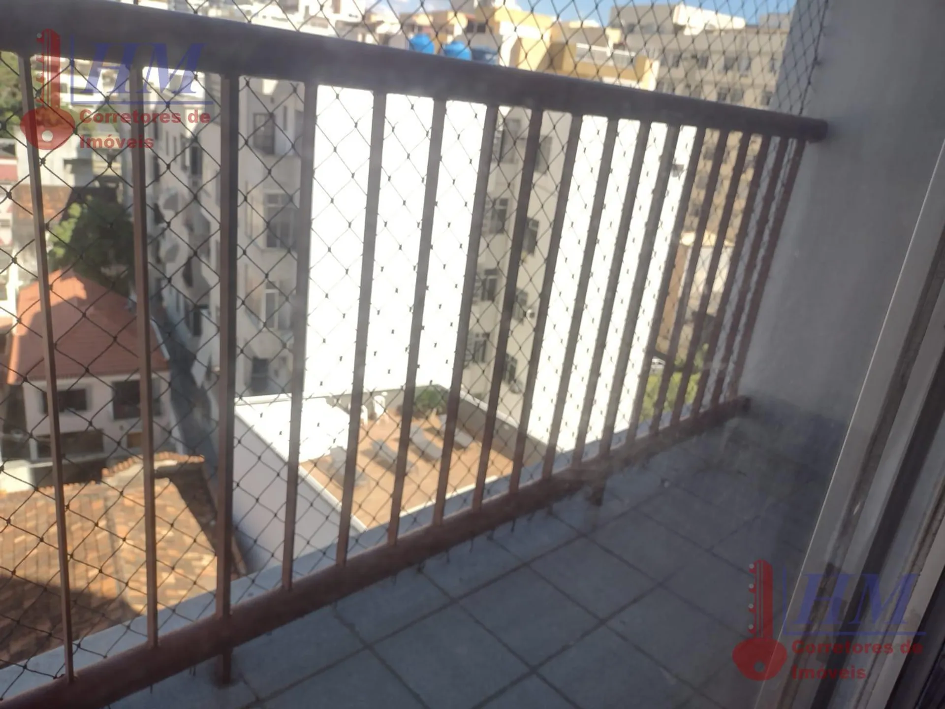 Furnished apartment, 67 m², with a glass-enclosed balcony — photo 15