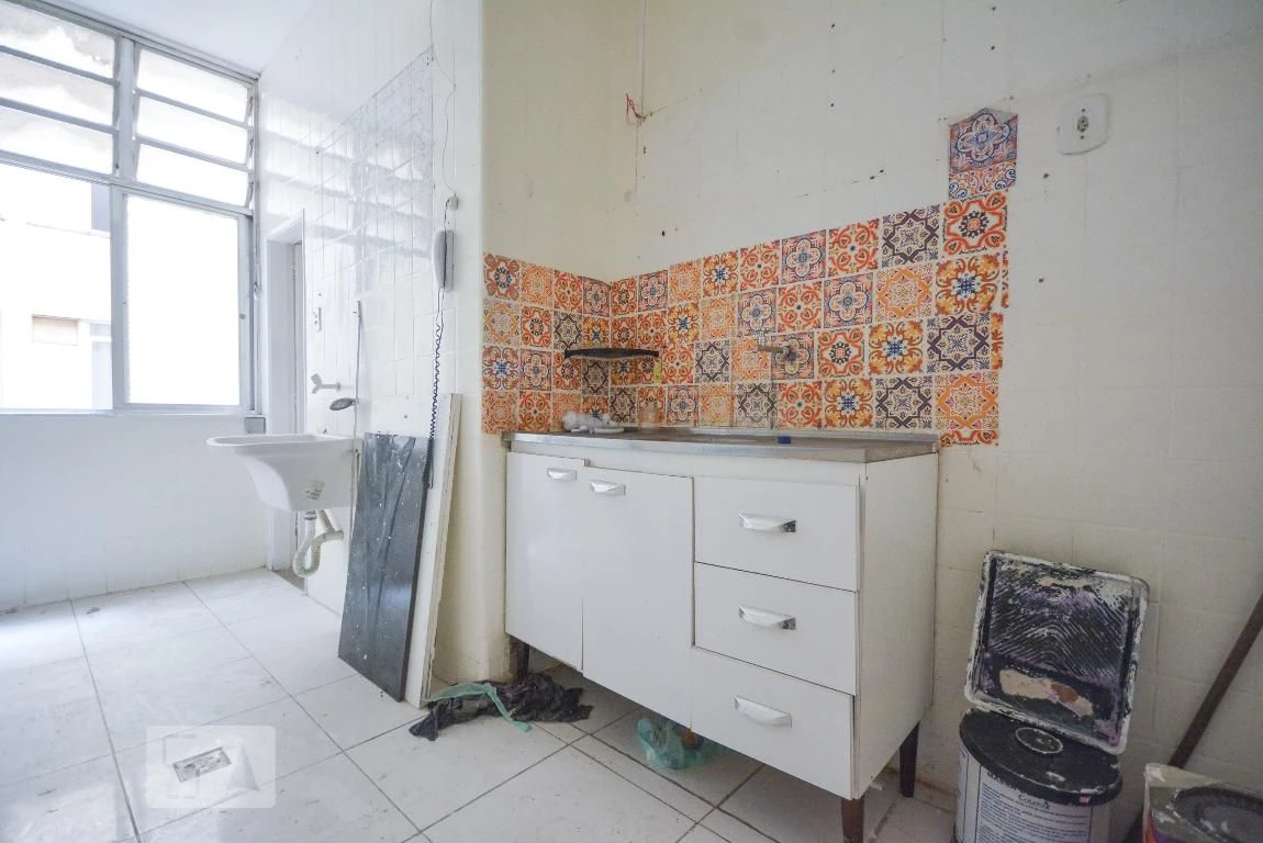 Apartamento com 2 quartos, 1 suíte e 2 banheiros — photo 6