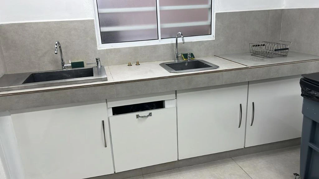 1-bedroom apartment with gas cooking in 14 m² — photo 4