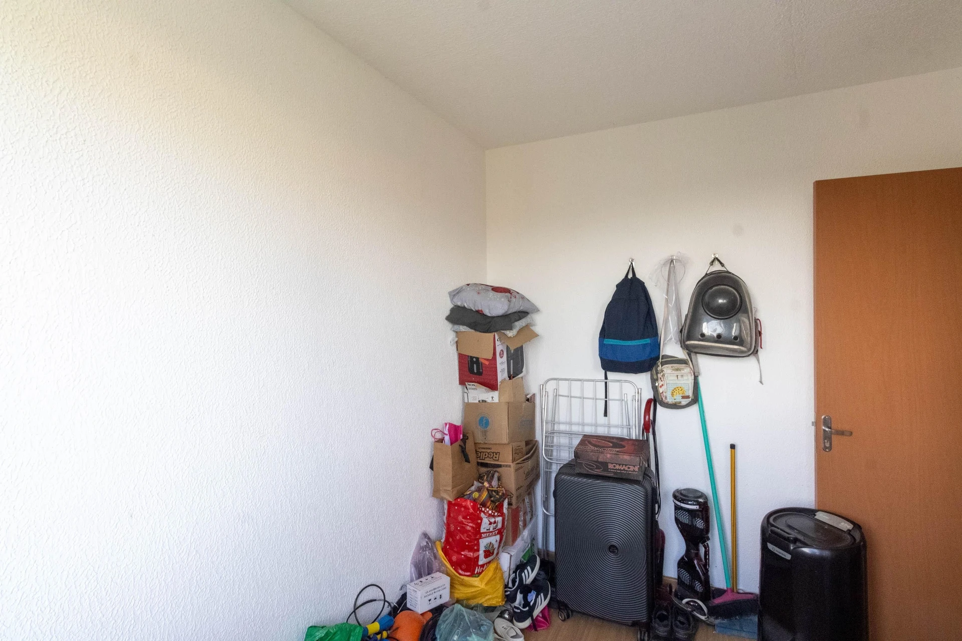 Furnished apartment, 43 m², with a park view — photo 35
