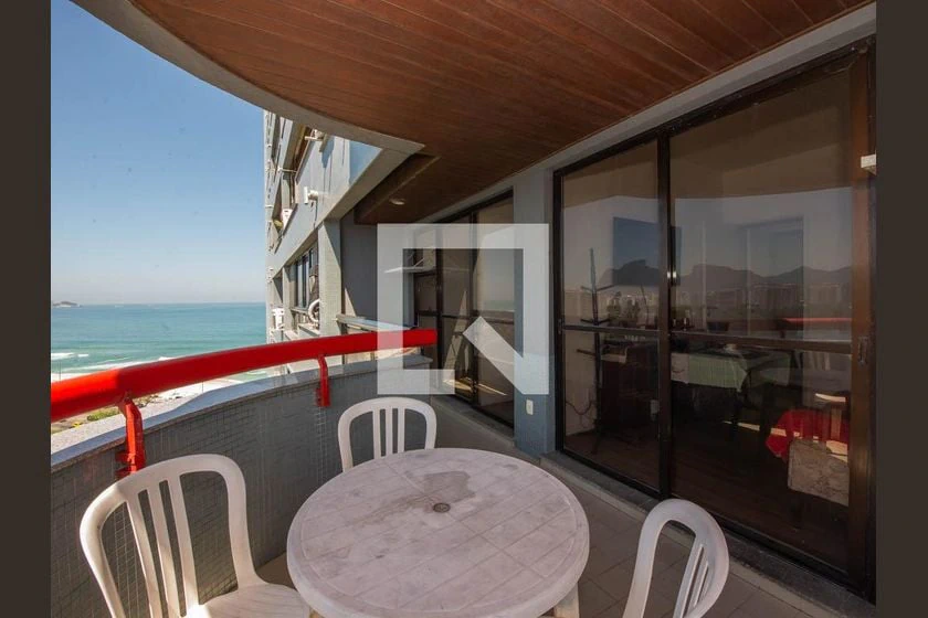 Furnished 2-bedroom apartment with view in 72 m² — photo 5