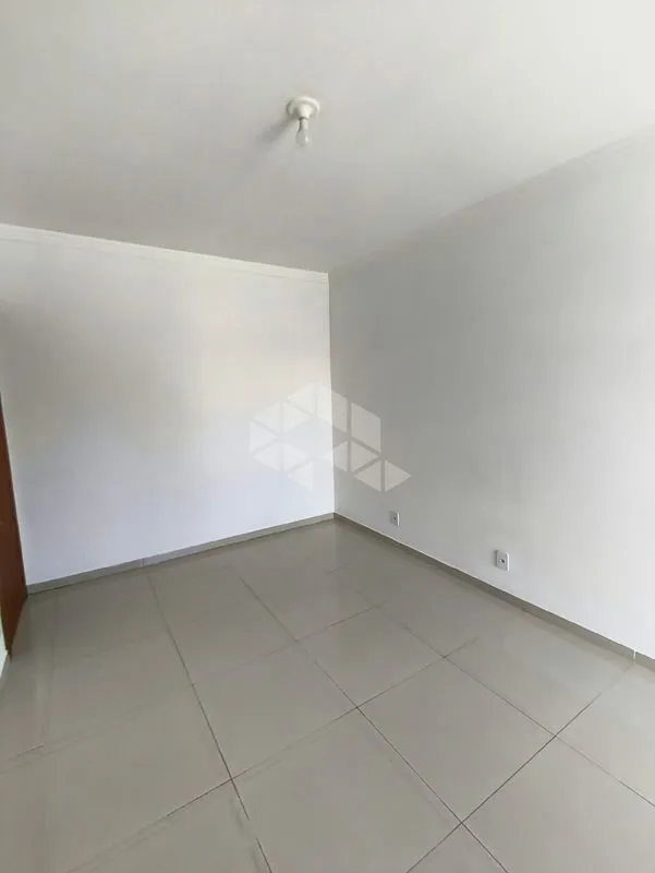 Sobrado de 80 m² com 2 quartos e churrasqueira na varanda — photo 2