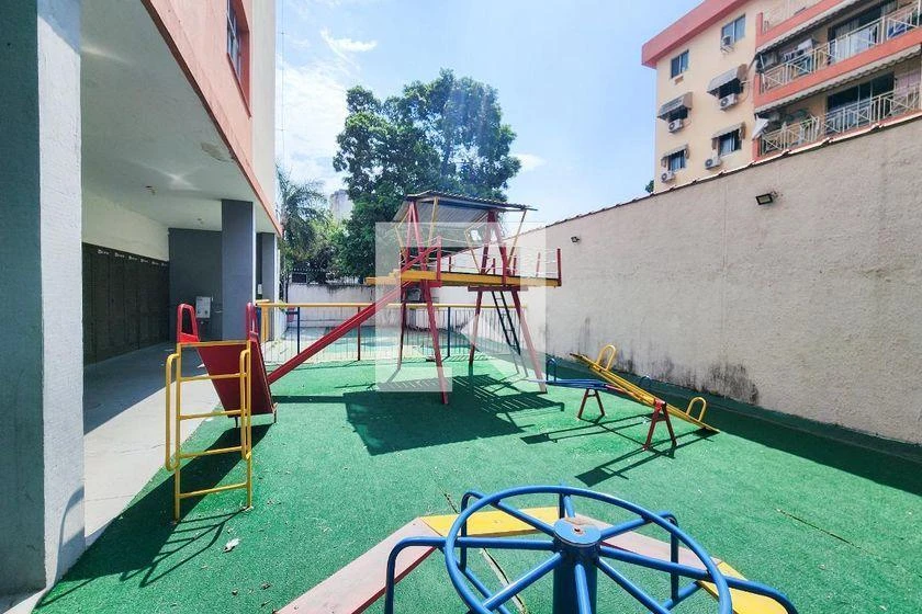 Unfurnished 1-bedroom apartment 57 m² with parking