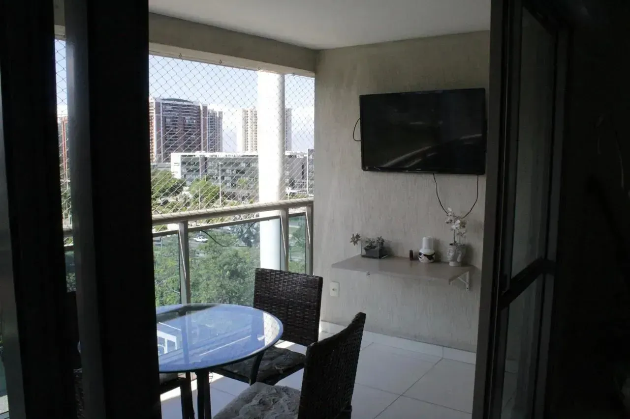Furnished 4-bedroom apartment with 206 m² and 3 parking — photo 8