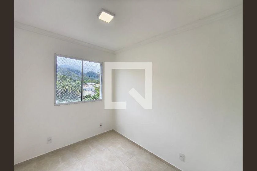 2-bedroom rental apartment with balcony and 45 m² — photo 3