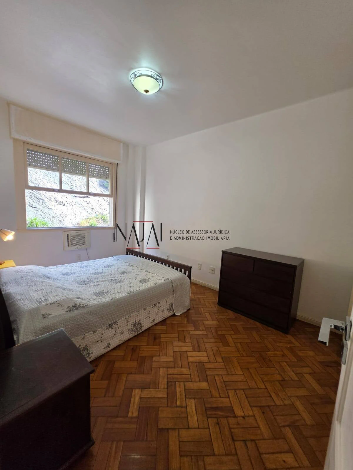 Furnished 3-bedroom apartment with 130 m² — photo 15