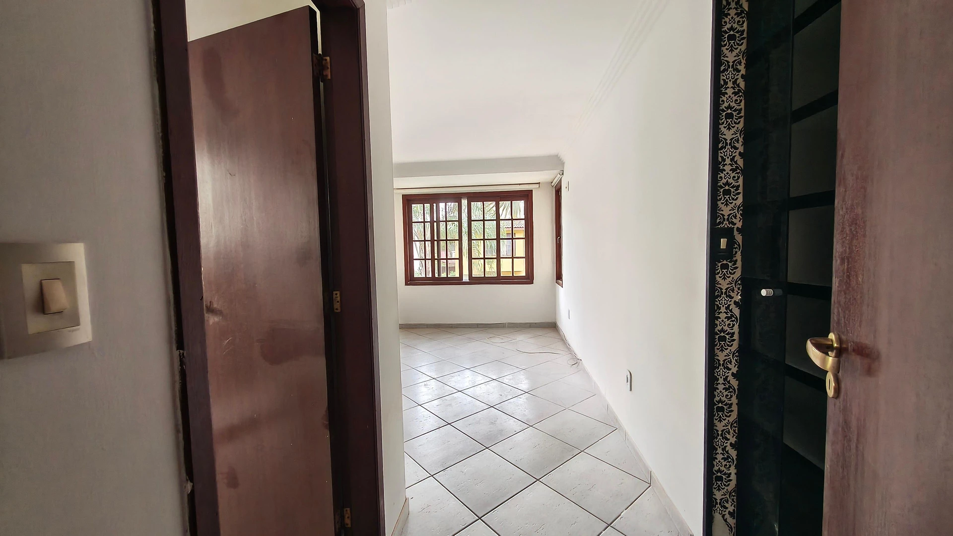 3-bedroom house with a walk-in closet in Rio de Janeiro — photo 41