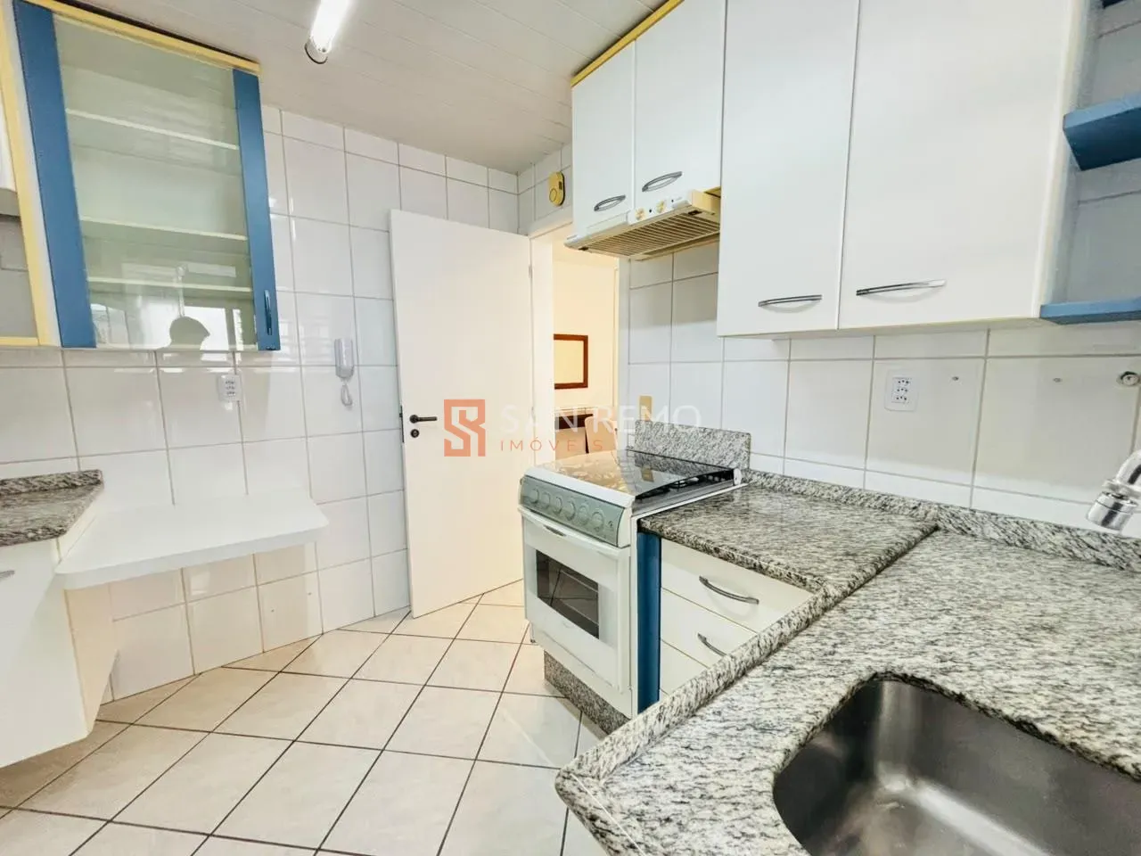 2-bedroom apartment with a washing machine — photo 4