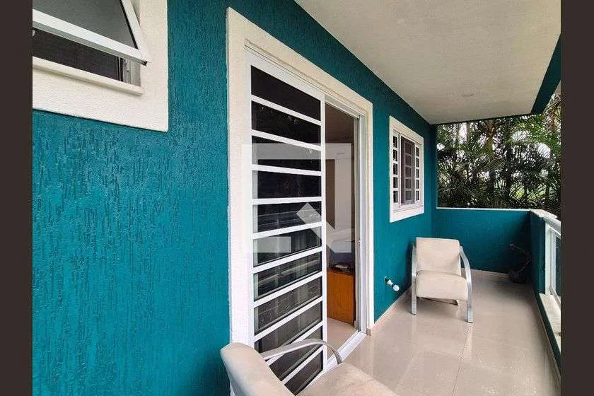 Condominium house with 4 bedrooms and a gas stove — photo 21