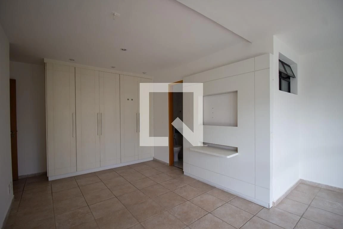 Apartamento com 4 suítes e varanda envidraçada — photo 31