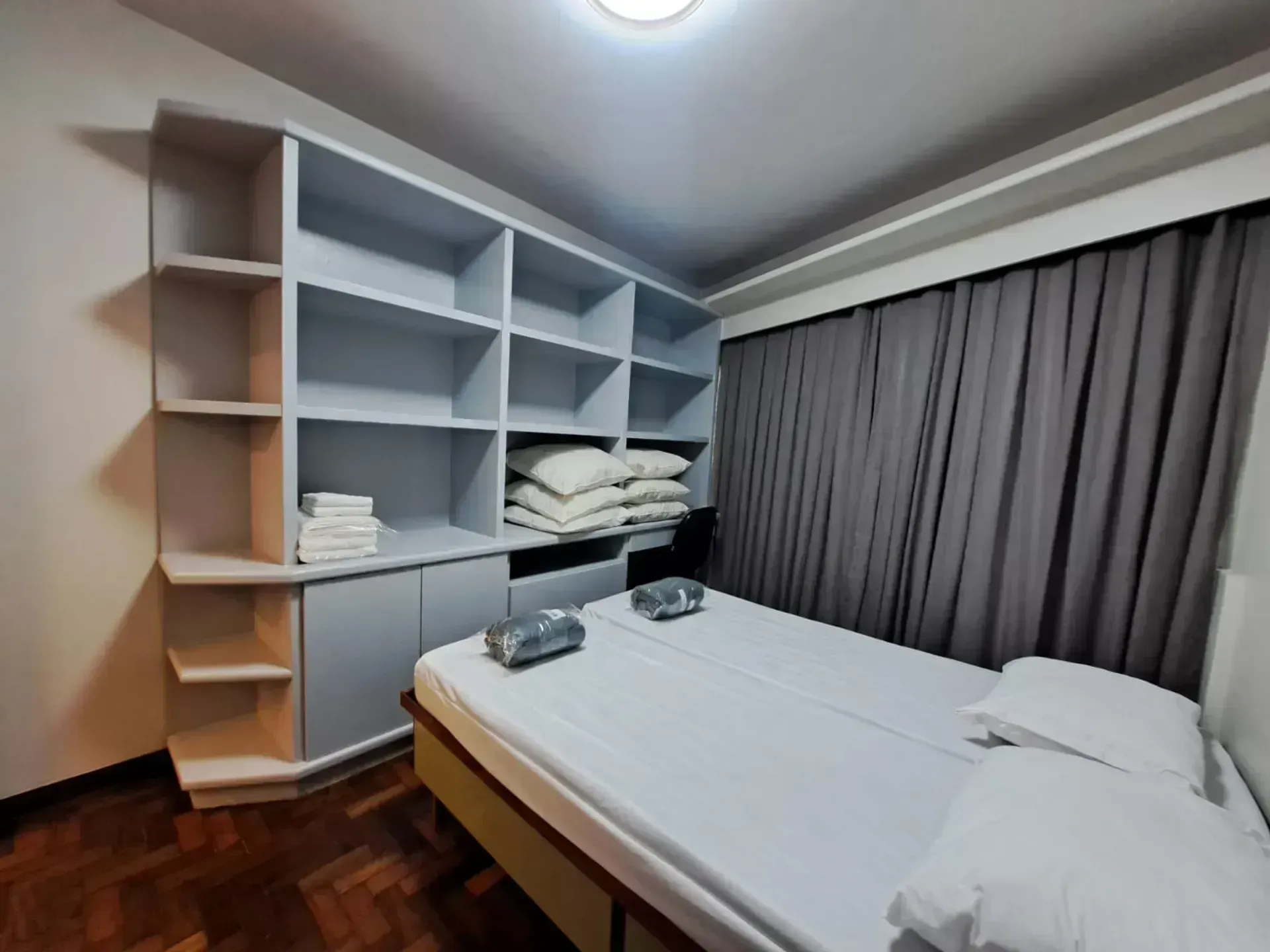 Furnished apartment with 4 bedrooms and 4 bathrooms — photo 18
