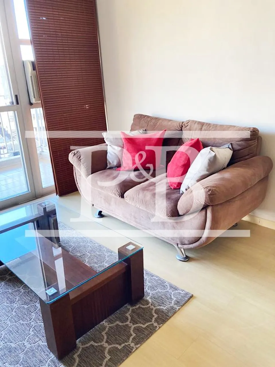 2-bedroom apartment with balcony — photo 11
