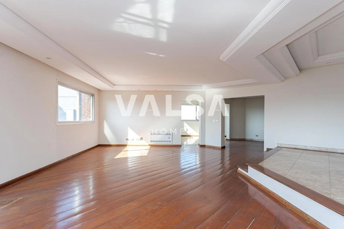 Ванна та 4 спальні: квартира 441 м² — photo 13
