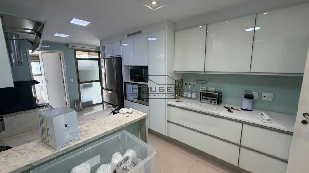 4-bedroom unfurnished apartment with 1 bathroom — photo 50