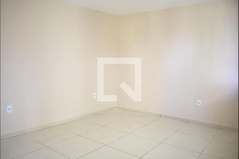 Apartment with parking and a glass-enclosed shower — photo 8
