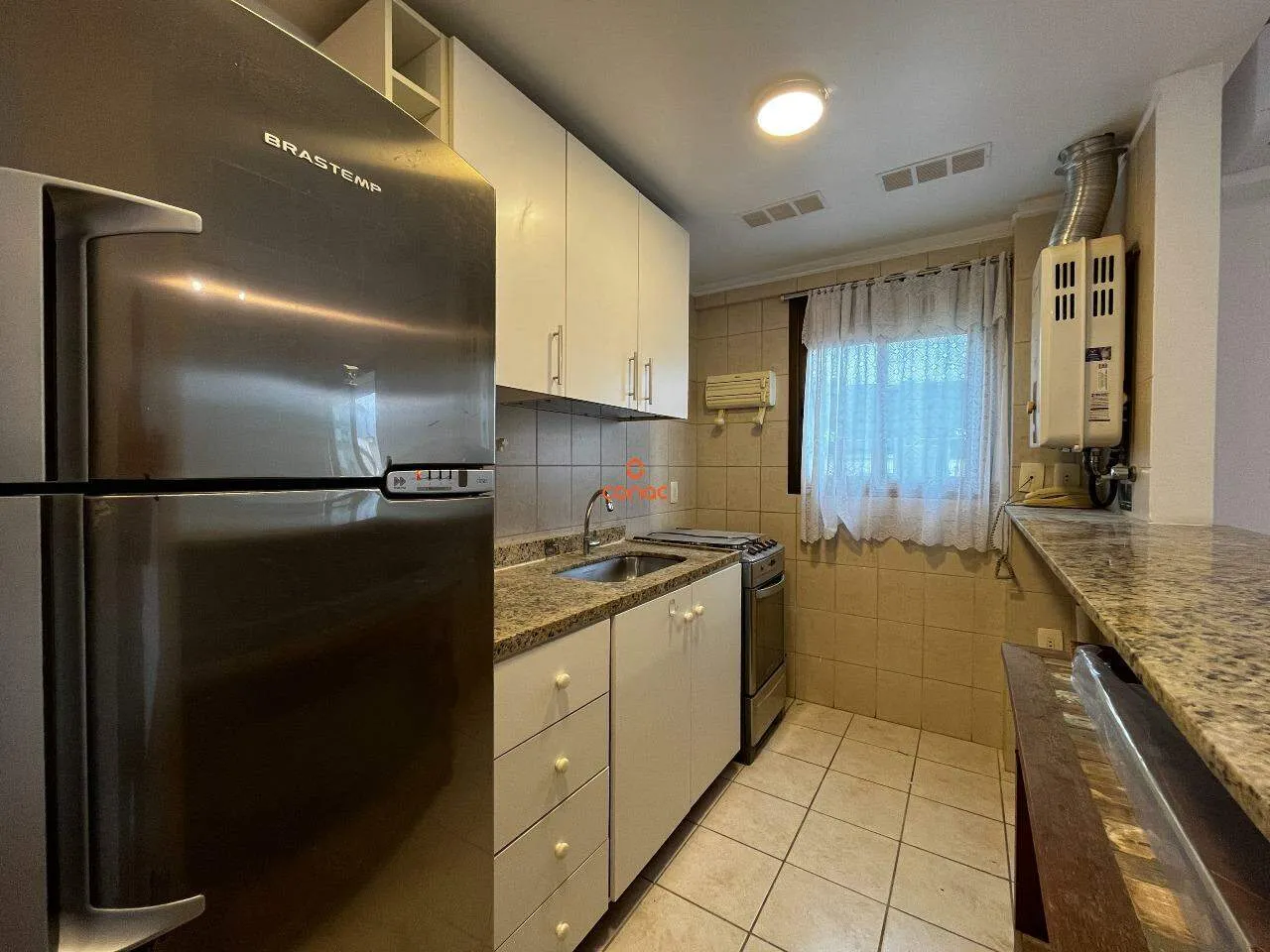 Apartment with 2 bedrooms, 2 bathrooms and 1 parking spot