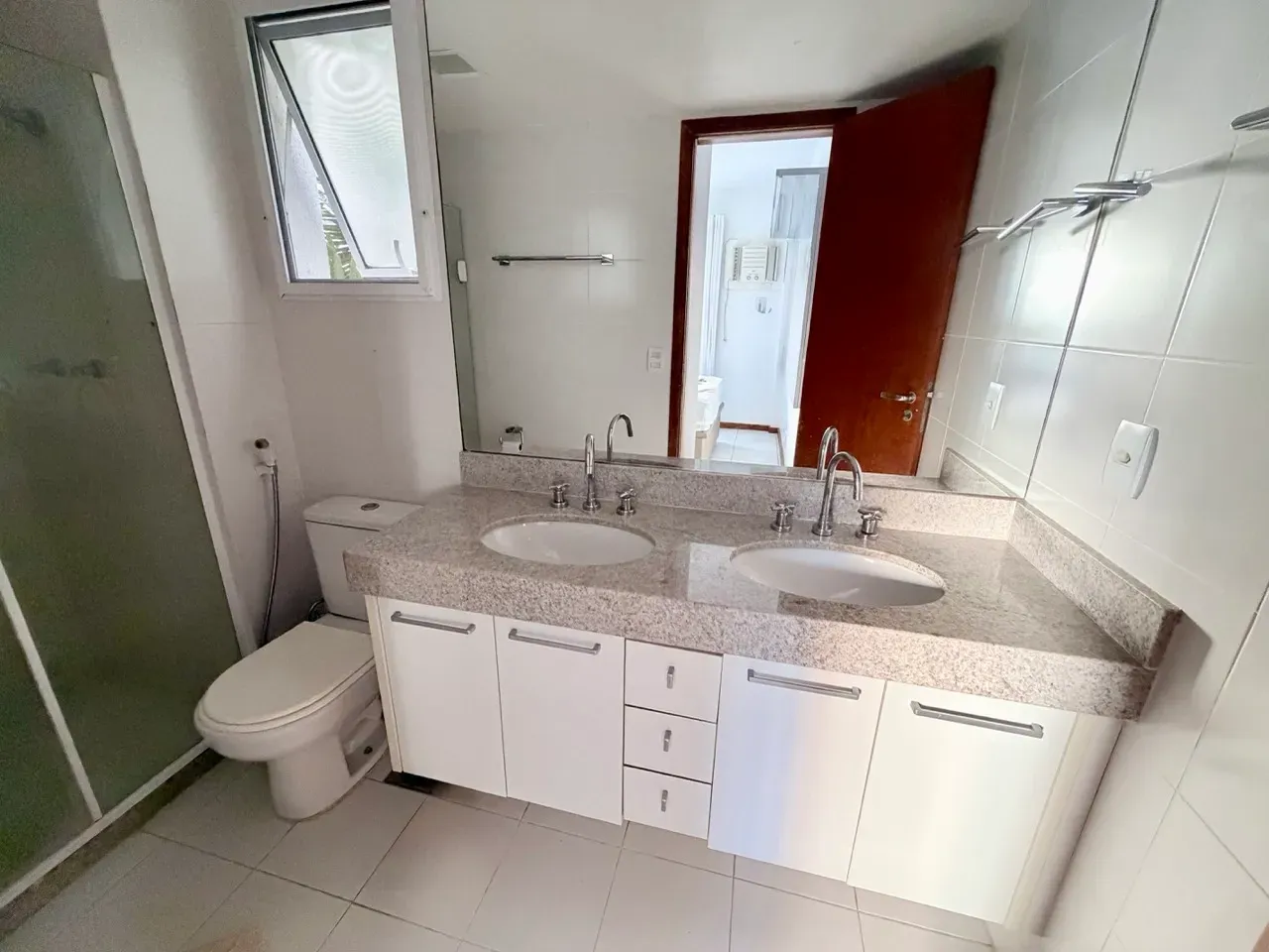 Apartamento de 107 m² com 3 quartos e 3 banheiros — photo 24