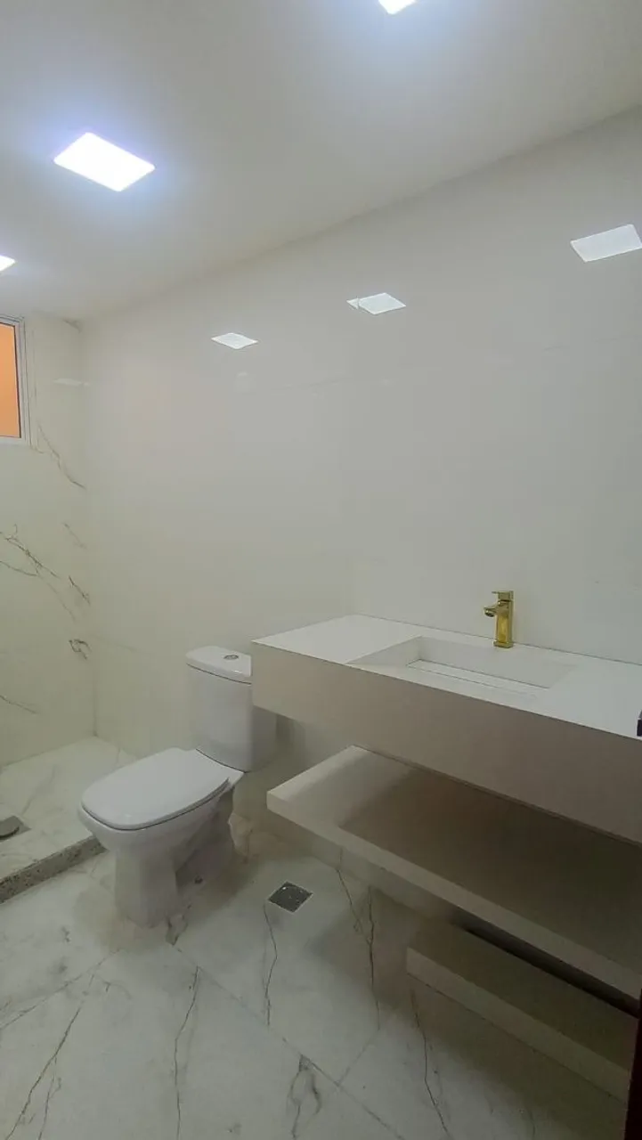 Apartamento com 2 quartos e cozinha separada — photo 5