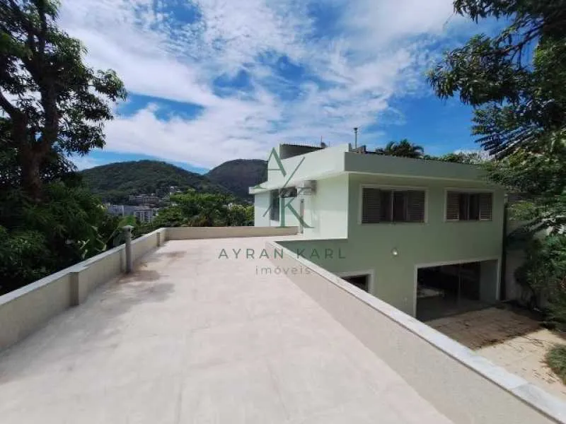 Apartamento com 4 quartos e churrasqueira embutida na varanda — photo 23