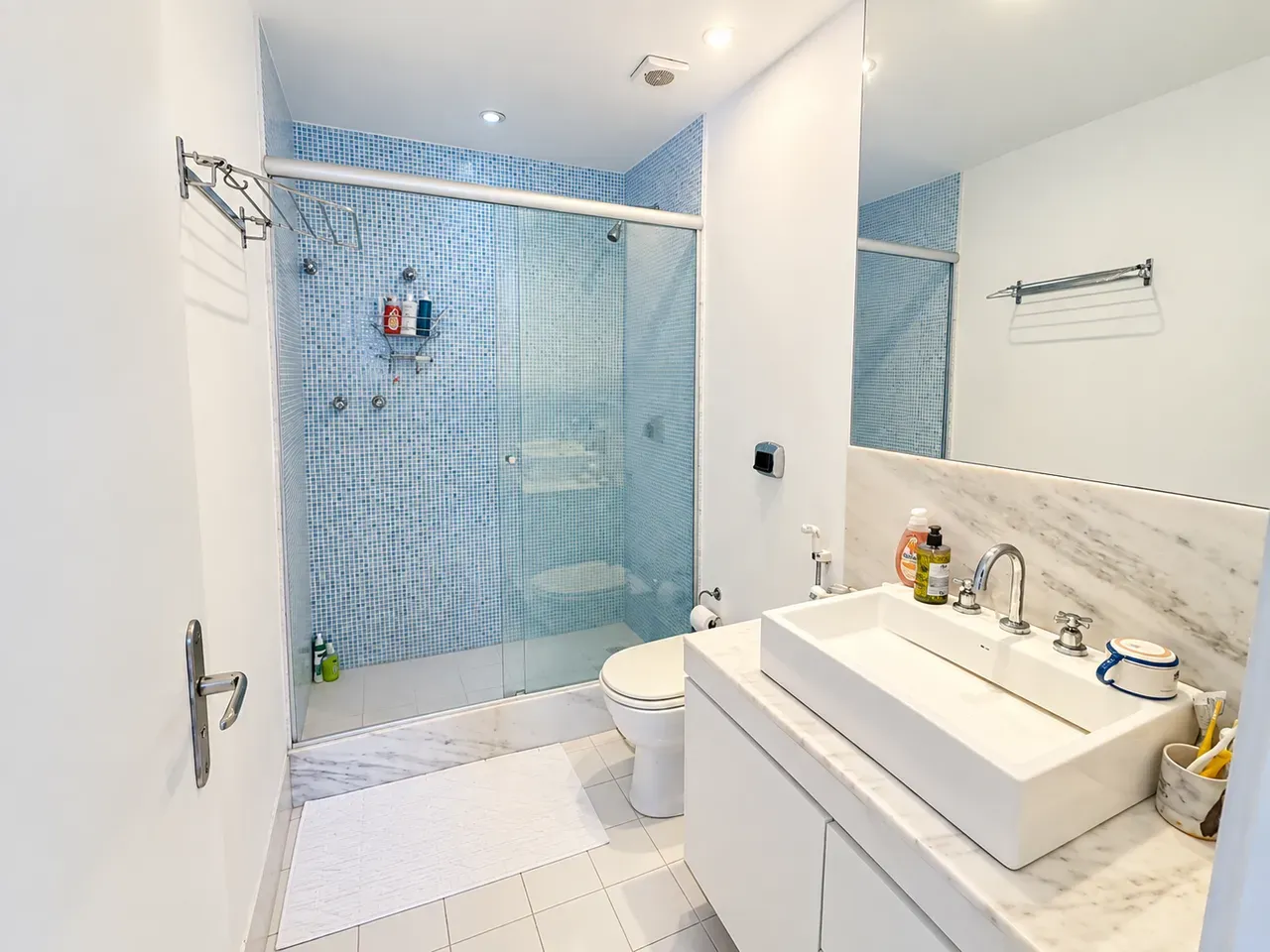 Apartment, 92 m², with a water view — photo 5