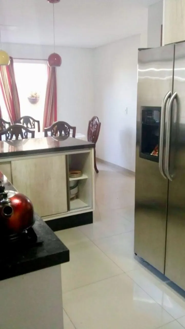 Rental house with 3 bedrooms and an open-plan kitchen — photo 9