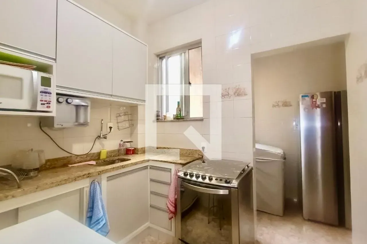 Home office in a 2-bedroom apartment, 90 m² — photo 2
