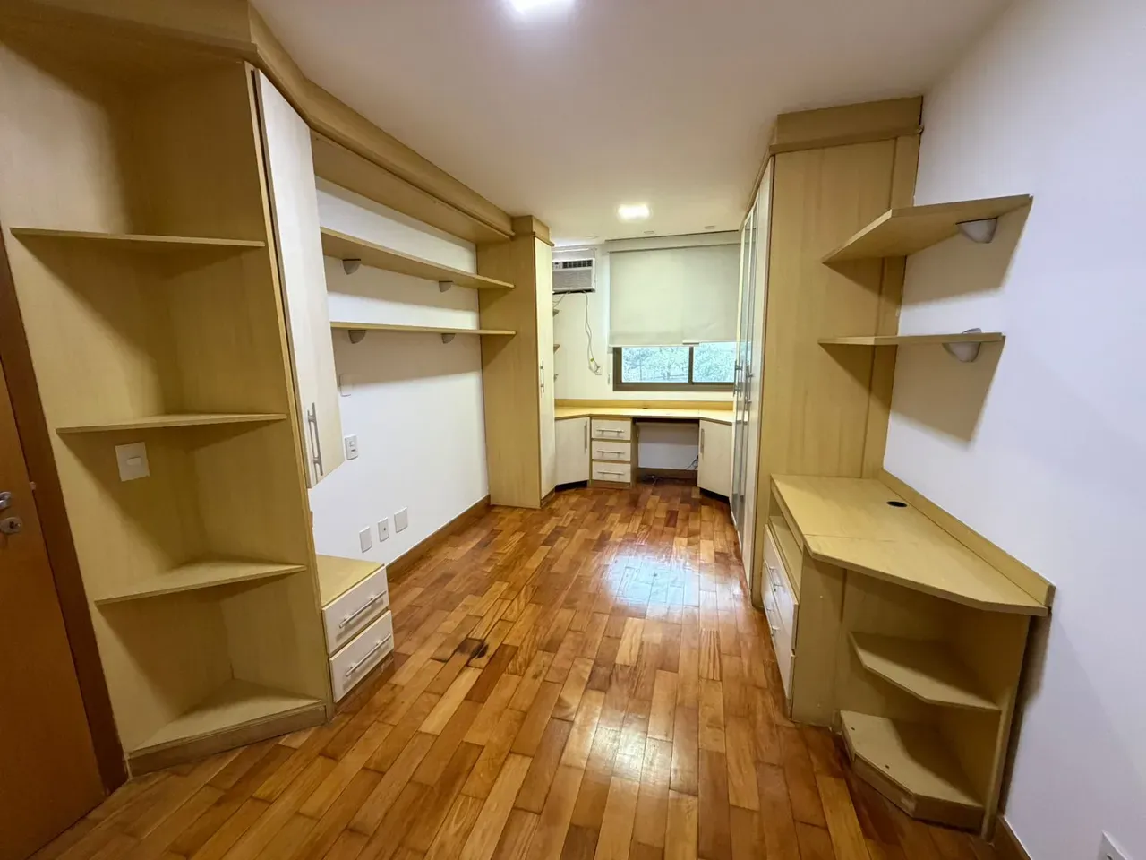 Apartamento de 166 m² com 4 quartos e 2 suítes — photo 4