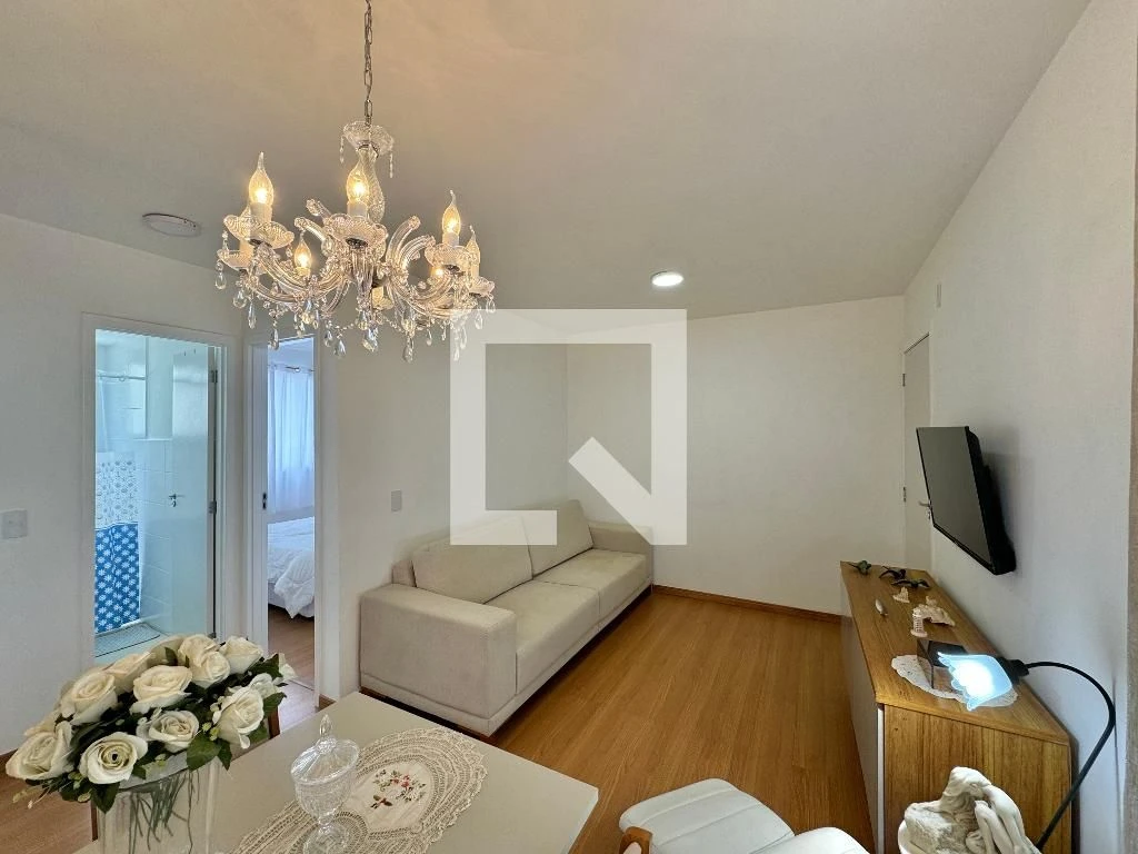 Furnished 2-bedroom apartment with 1 bathroom and mountain view — photo 10