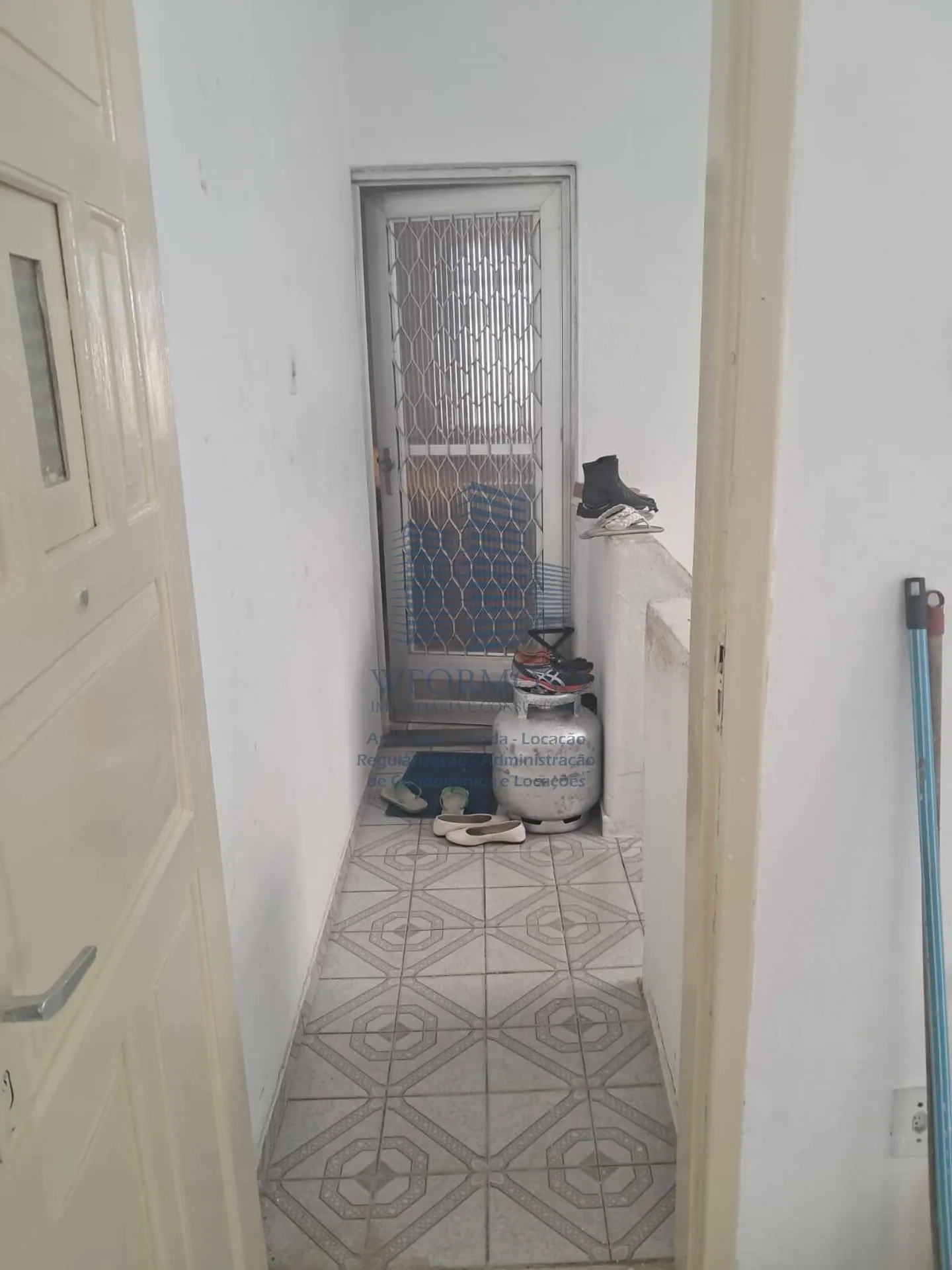 1-bedroom apartment with balcony and 55 m² — photo 4