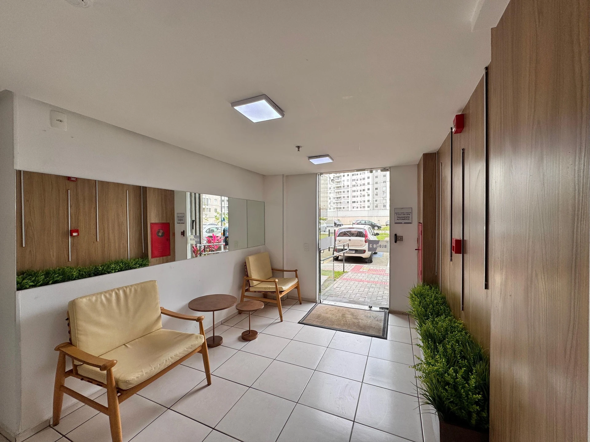 2-bedroom apartment in a building with a sauna — photo 33