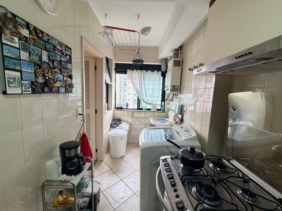 Apartment with enclosed balcony, 3 bedrooms and 2 parking — photo 34