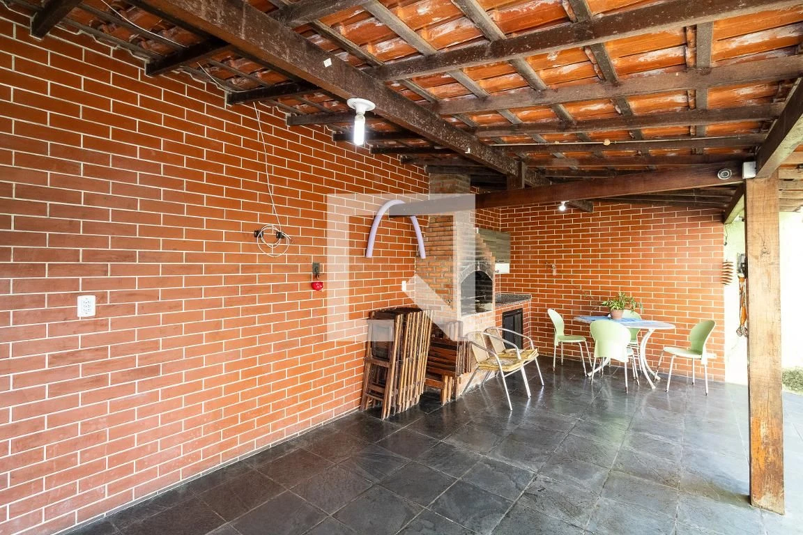 Casa de 2 andares com 238 m², 3 quartos e jardim — photo 68