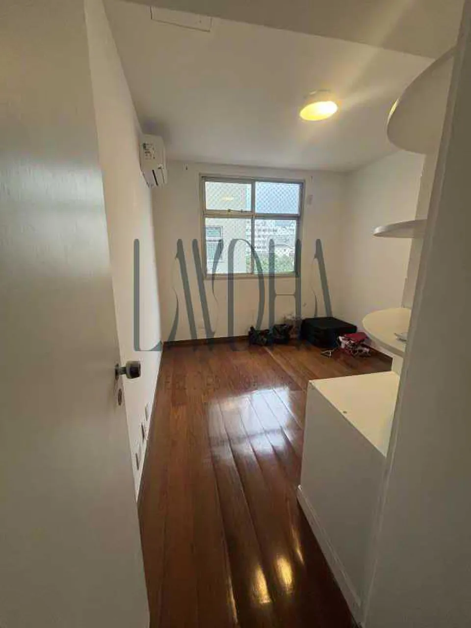 3-bedroom apartment with 4 bathrooms and 2 parking spaces — photo 5