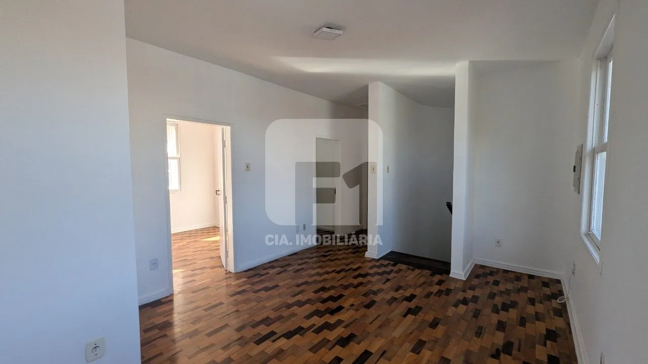 House with 6 bedrooms, en-suite and parking for 6 — photo 21