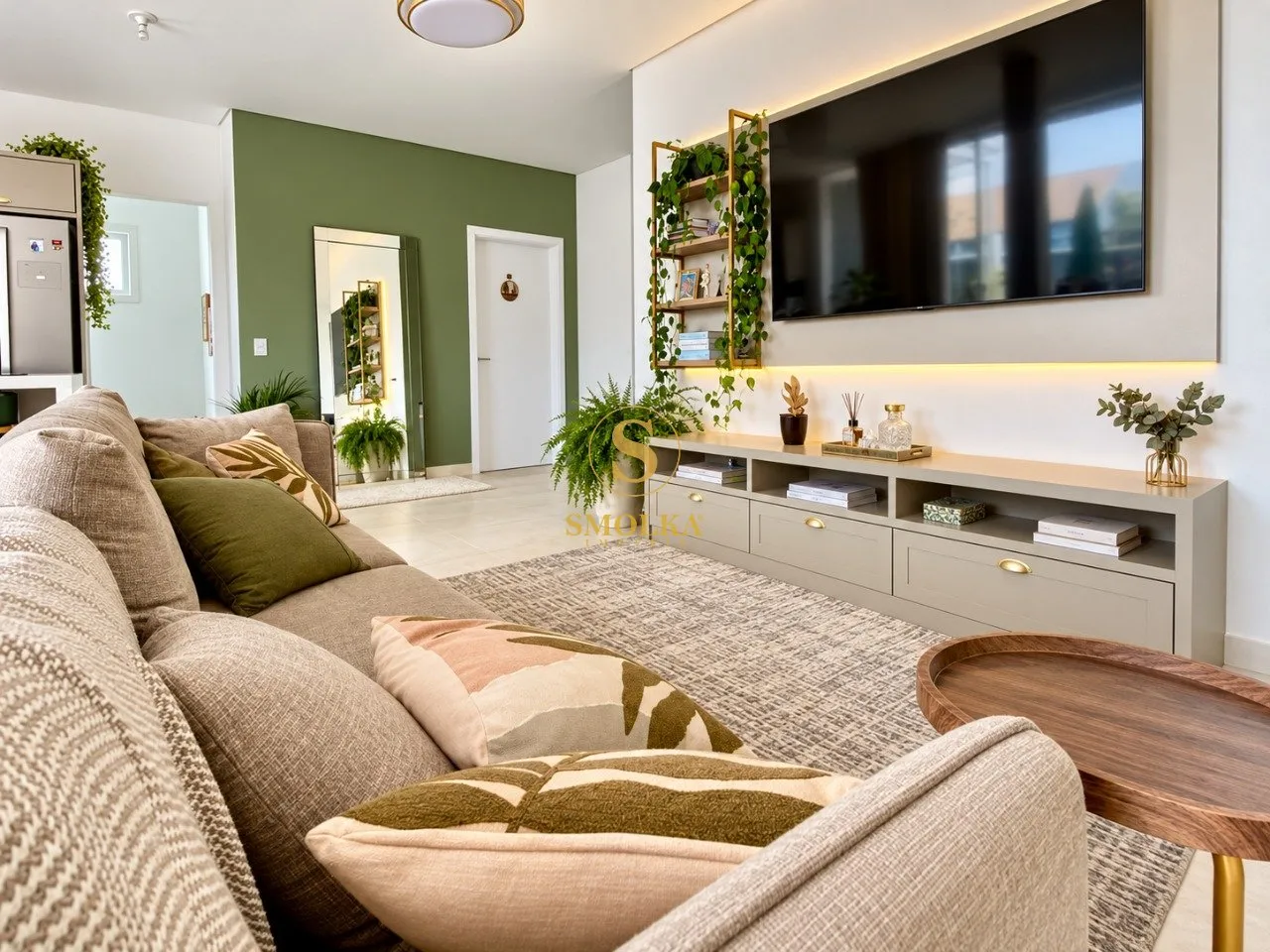 5-bedroom house with floor-to-ceiling windows — photo 16