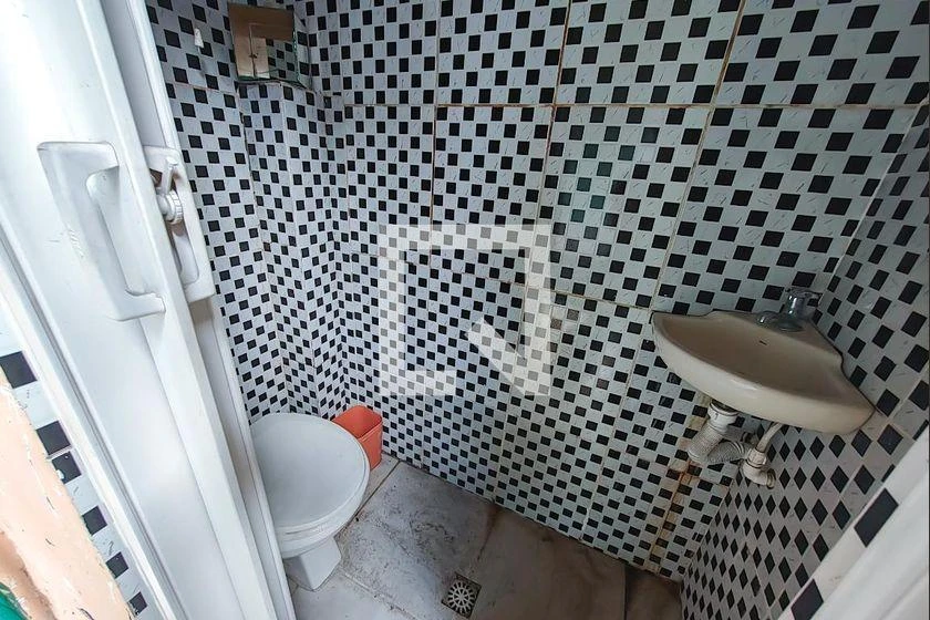 Furnished apartment with 5 bedrooms and 300 m² — photo 10