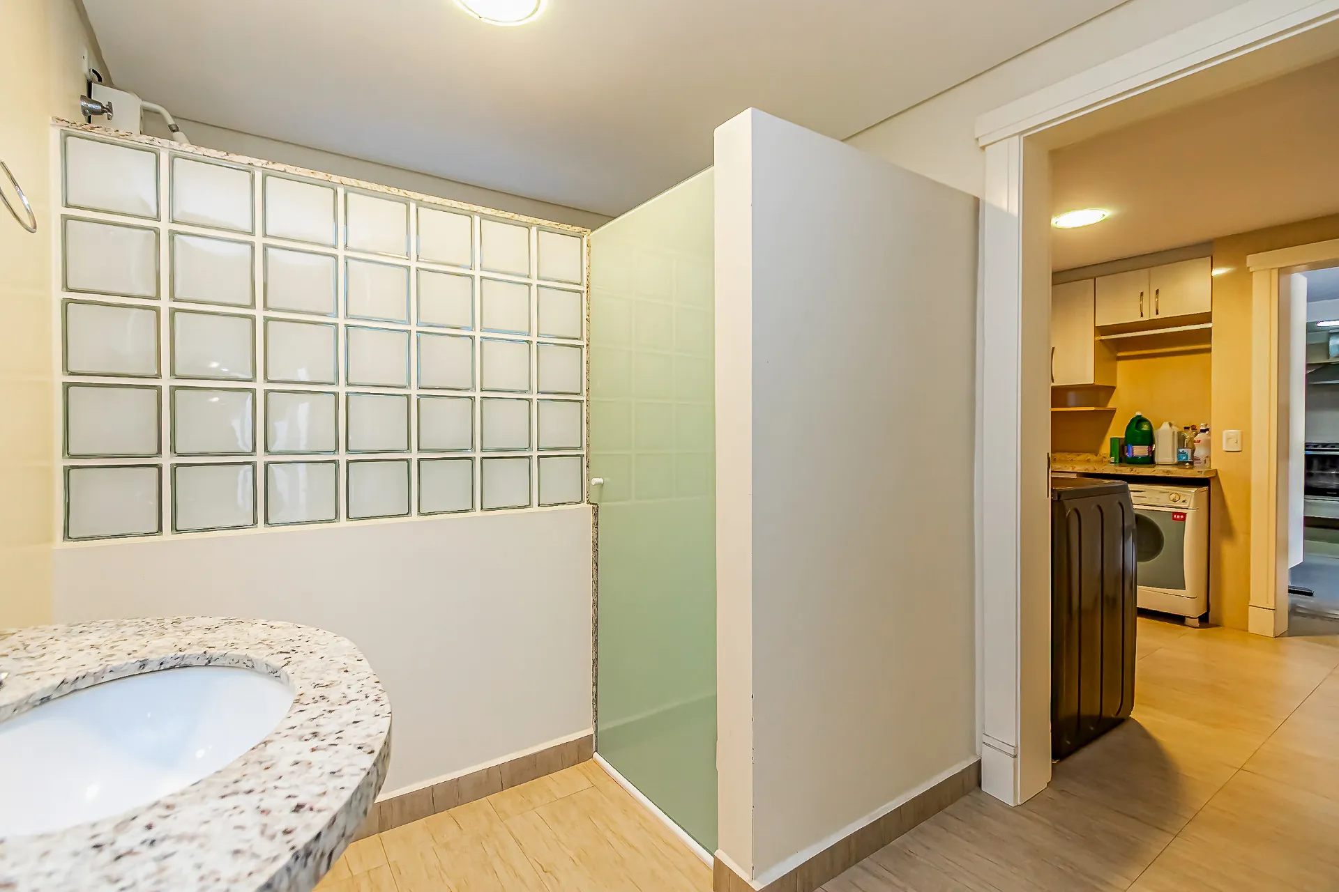 Furnished house with a separate kitchen and 4 bedrooms — photo 23