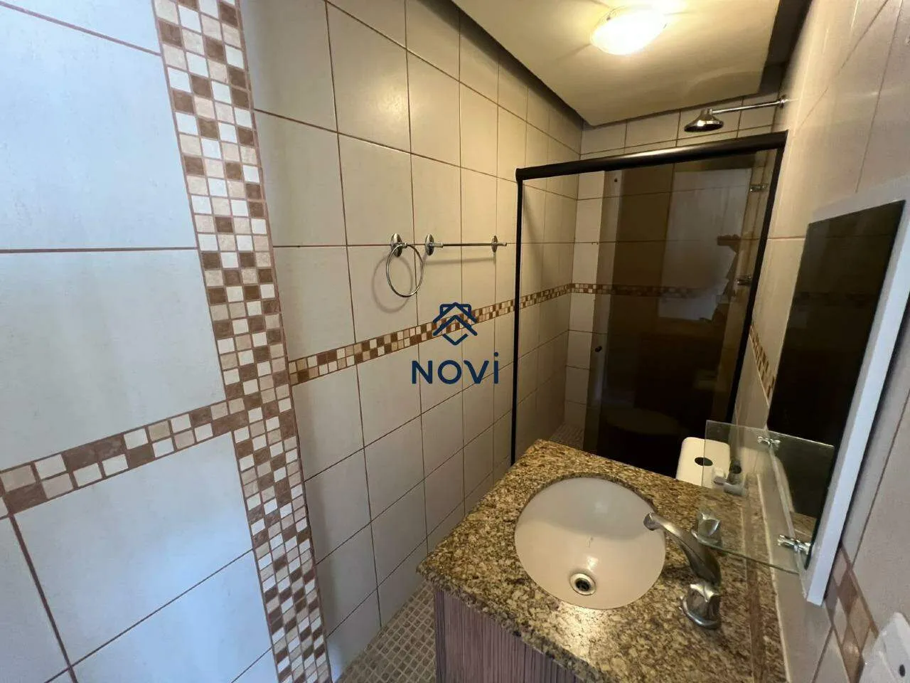 2-bedroom apartment in a building with a sauna — photo 14