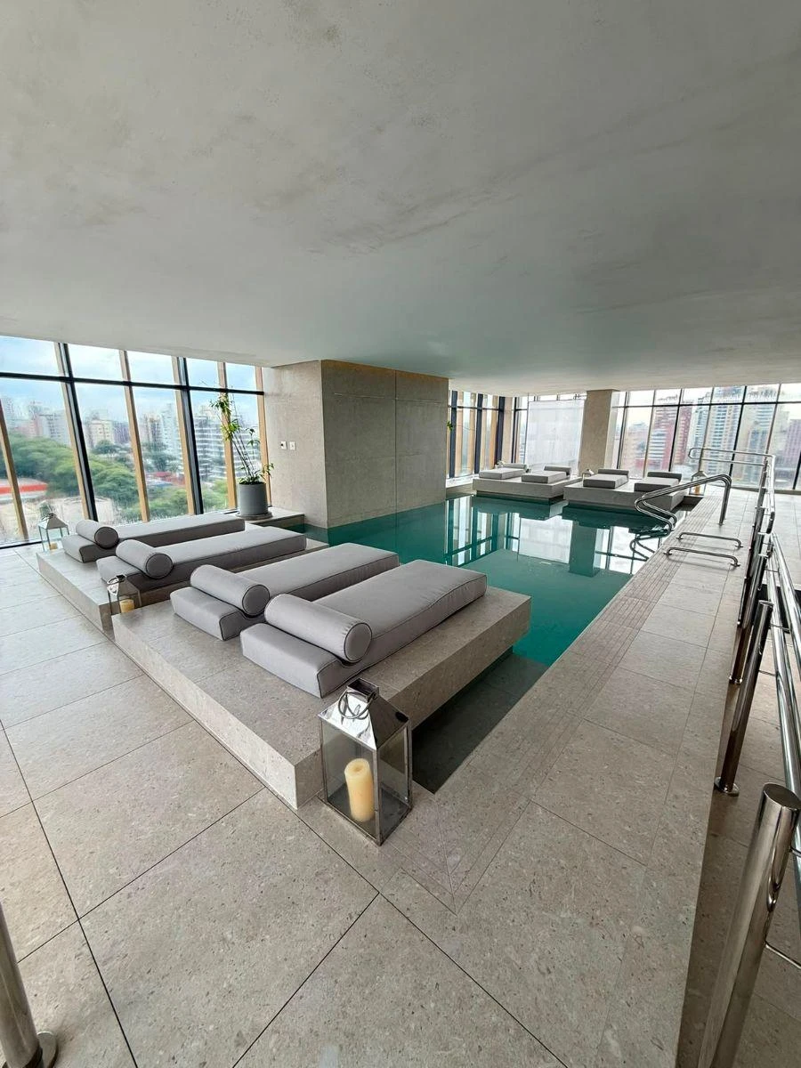 Furnished apartment, 53 m², with floor-to-ceiling windows — photo 15