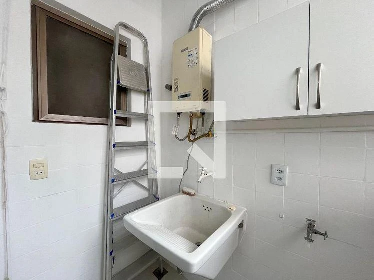Гардеробная и 2 спальни: квартира 90 м² — photo 35