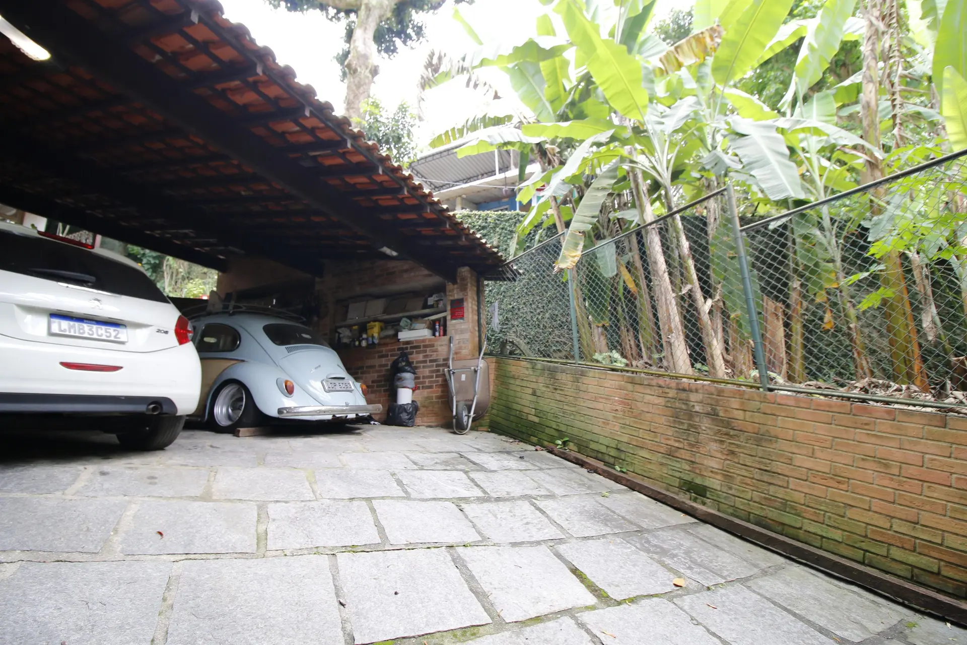 Furnished house, 700 m², with a jacuzzi — photo 62