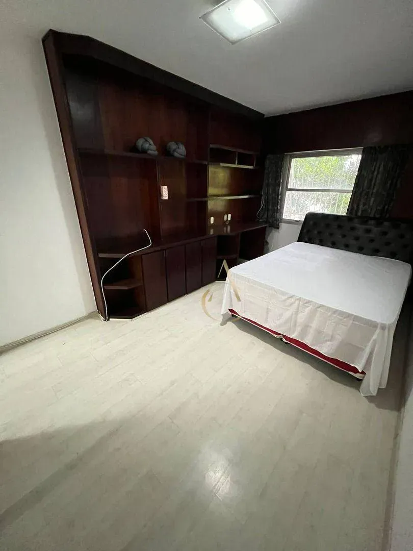 Rental apartment with 5 bedrooms and 4 bathrooms — photo 24